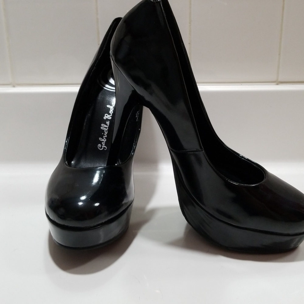 Gabriella Rocha 5 inch heels